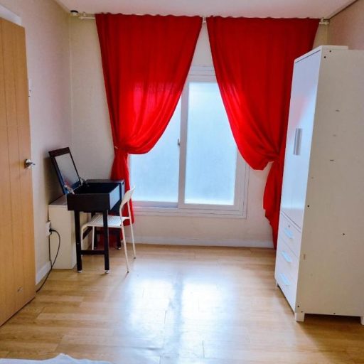 S8 Room